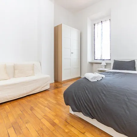 Apartment Casilina Ares *